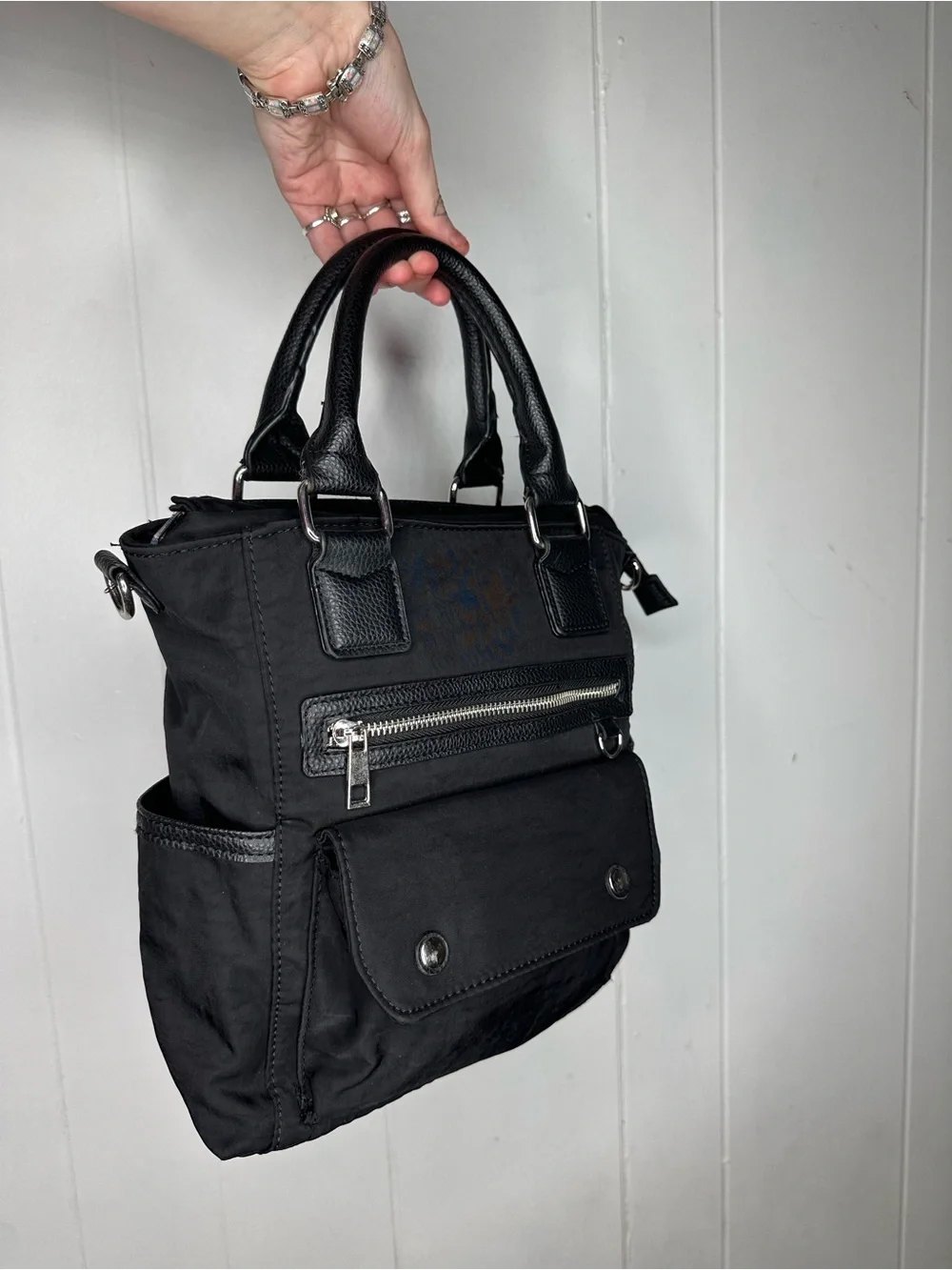 Black Women's Top-Handle Tote with Front Zip Pocket